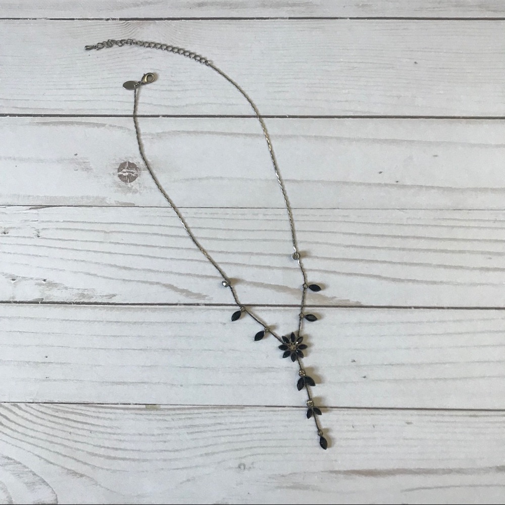 Y necklace